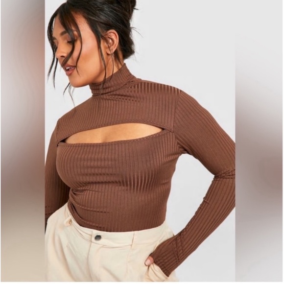 RIBBED CUT OUT LONG SLEEVE BODYSUIT - Picture 6 of 8